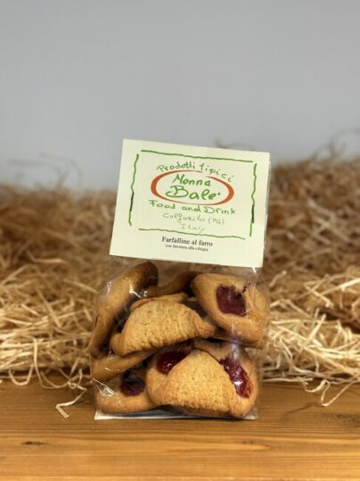 Biscotti Farfalline al farro con farcitura alla ciliegia di Nonna Balè