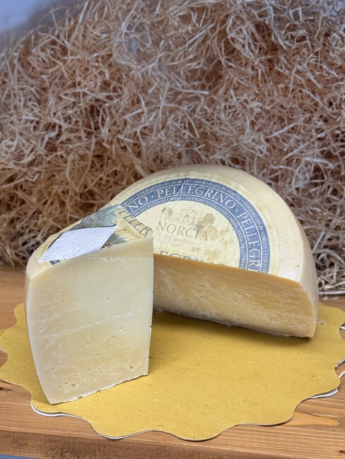 Formaggio Pellegrino a lunga stagionatura, selezione Nonna Balè