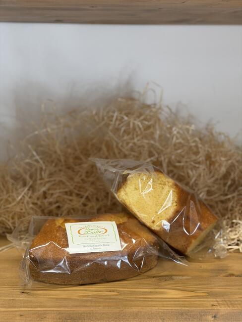 Trancio di Ciambellone al Limone di Nonna Balè